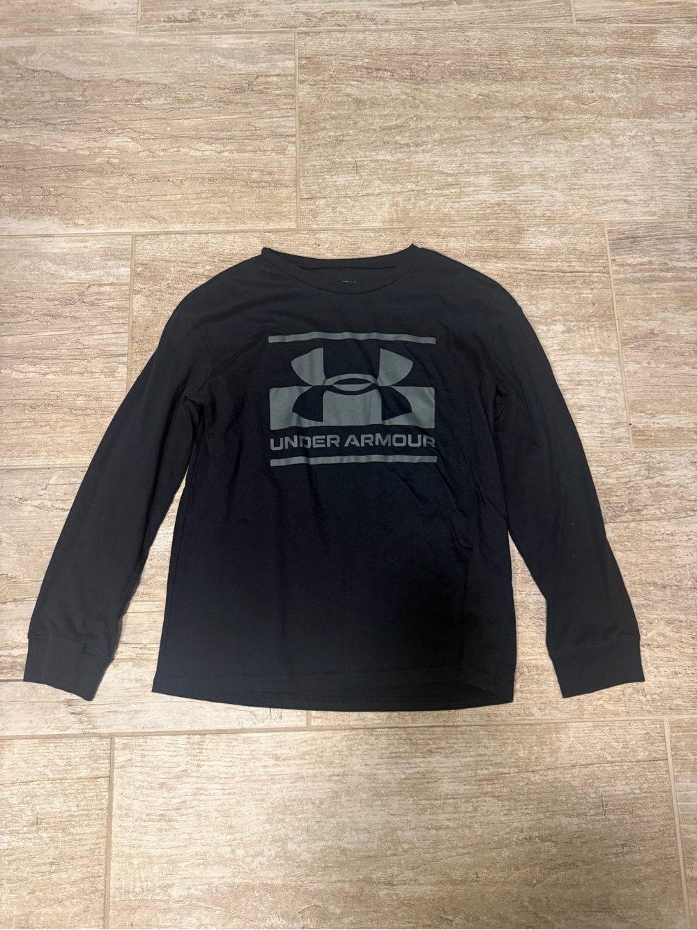 Under Armour Black Long Sleeve Logo Shirt with Gray Accent